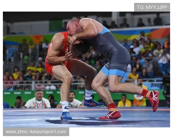 UFC摔跤压制时间惊人，掌握制胜法宝，战斗从此不同！