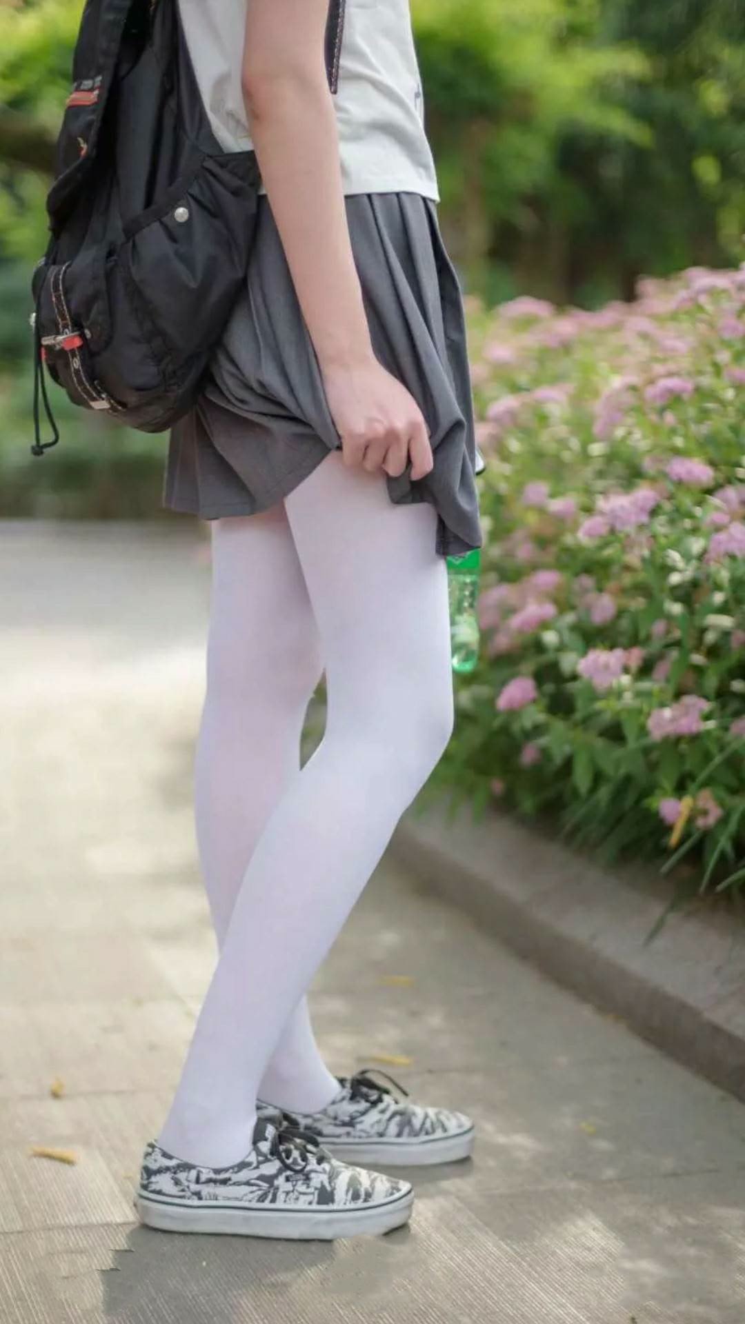 新加坡队的精彩表现：国际乒联混合团体世界杯赛场回顾与展望，新加坡乒乓球世锦赛