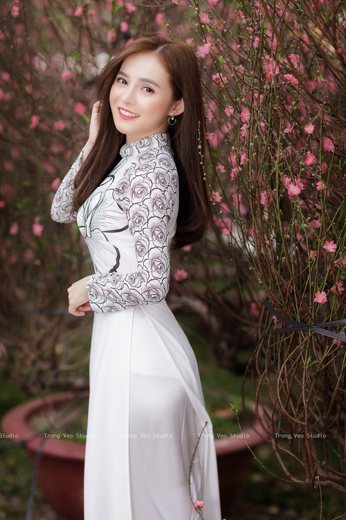 王楚钦回应采访称未来目标锁定奥运,王楚钦精彩集锦