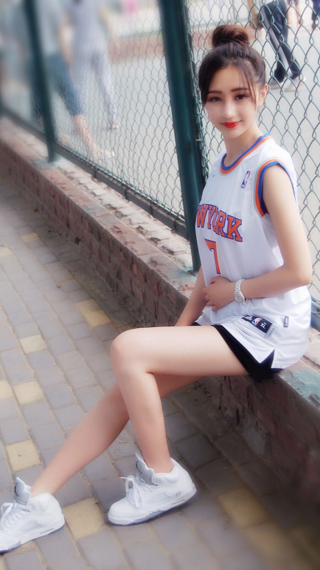 简:全黑队边锋位置的核心人物,突破能力无可匹敌